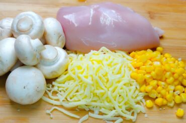 super easy cheesy chicken & mushroom healthy dinner | low carb recipe | Daily Meal 8