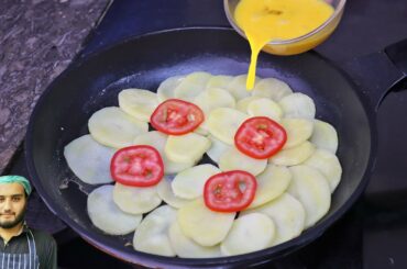 Easy Breakfast Recipe || Eggs With Potatoes And Tomatoes
