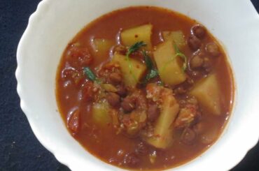 Potato Chickpea Yogurt Stew / Dinner Recipes / Veg Recipes / Potato Recipes / Chickpea Recipes 723