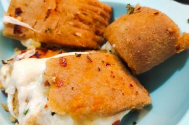 Cheesy Garlic Bread Recipe|No Maida,No Oven,No Yeast|Wheat Flour Garlic Bread Recipe|#Shorts