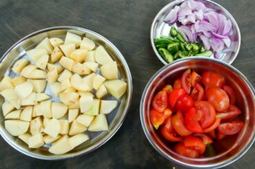 Tribe village women cooking easy healthy tomato daal potato curry for her lunch | village cooking