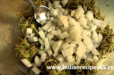Healthy Mixed Sprout Chaat Recipe / Sprout Salad Indian Style Recipe