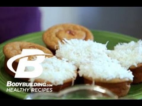 Healthy Recipes: Frosted Coconut Protein Cupcakes Healthy Recipes: Frosted Coconut Protein Cupcakes