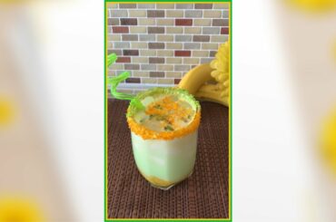 ASMR | Banana Milkshake | Healthy Breakfast Recipe| Meal replacement drink  | cold drink | #shorts