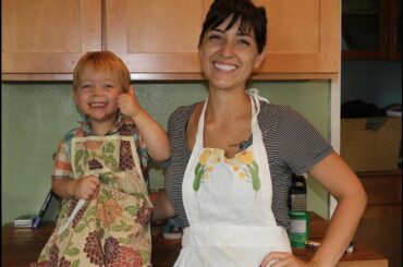 How to make yummy, healthy, whole wheat Banana Bread