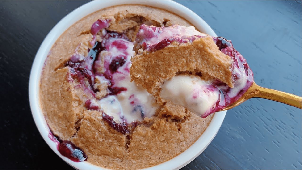 Blueberry Cheesecake Baked Oats *Viral TikTok Baked Oats* Healthy Breakfast Recipe Blueberry Cheesecake Baked Oats *Viral TikTok Baked Oats* Healthy Breakfast Recipe