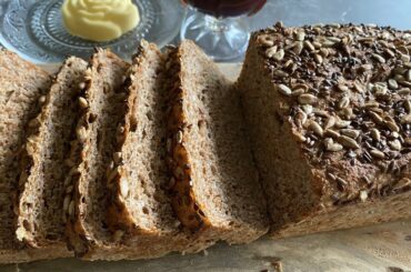 Wholemeal Bread | A Delicious Wholemeal Bread Recipe!