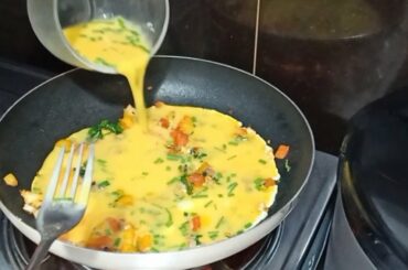 Healthy Breakfast: Scrambled Eggs with Ceylon Spinach and Smoothie | Making Gelatin with Pineapple