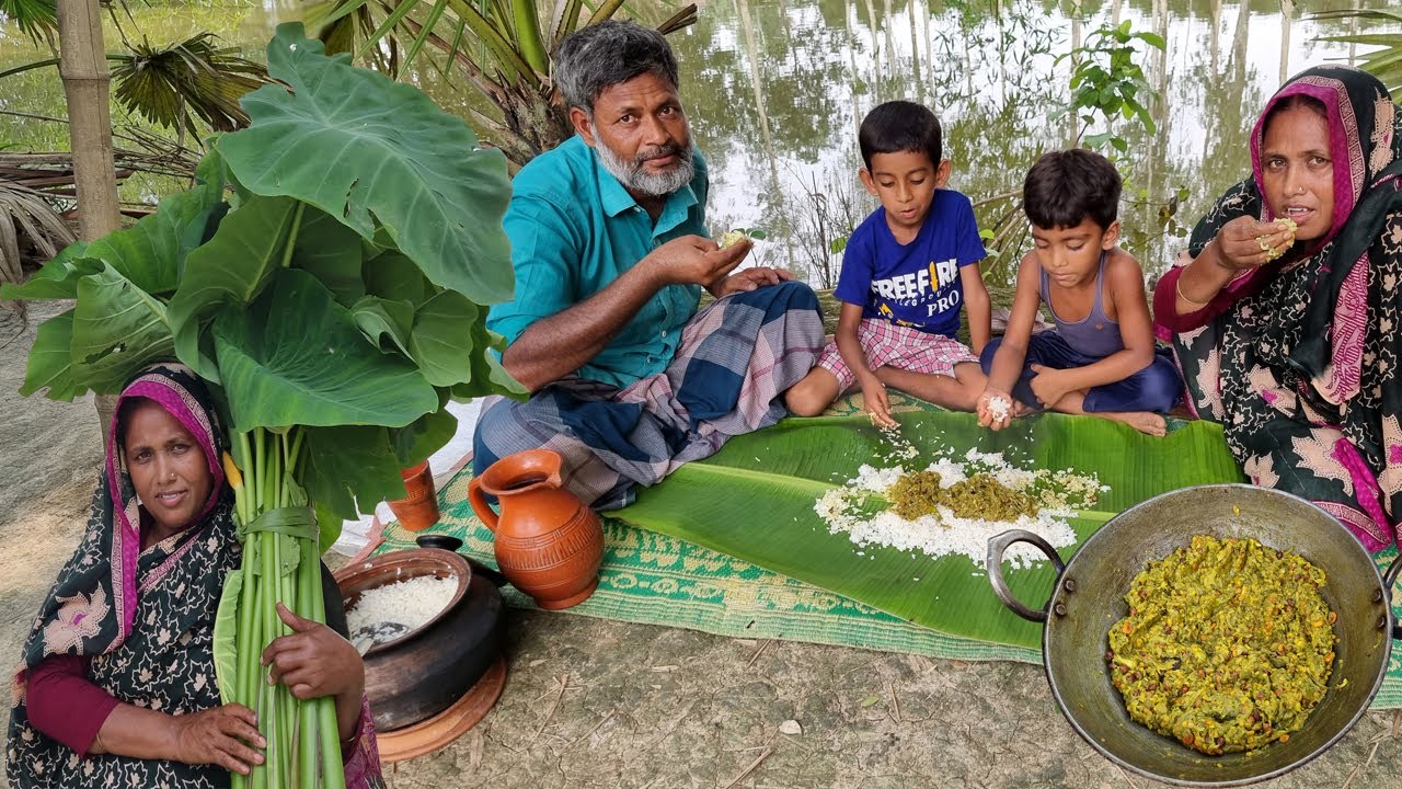 Healthy Village Food Cooking Green Taro Stem Traditional kochur Data Chingri Recipe Our LUNCH MEAL Healthy Village Food Cooking Green Taro Stem Traditional kochur Data Chingri Recipe Our LUNCH MEAL