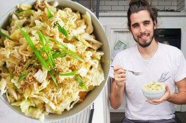 ULTIMATE ASIAN-INSPIRED CABBAGE SALAD // easy vegan recipe