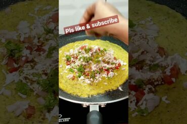 #shorts | moong dal cheela | easy and healthy breakfast recipe | cheela recipe | sangeeta's corner