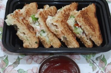 10 min Healthy Sandwich - Crunchy Onion Tomato Toast