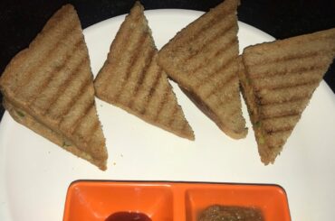 simple aloo sandwich/brown bread sandwich/sandwich recipe/weightloos recipe/healthy breakfast