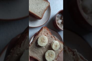 Healthy breakfast | 5min breakfast | 3 ingredients breakfast | bread peanut butter banana #shorts