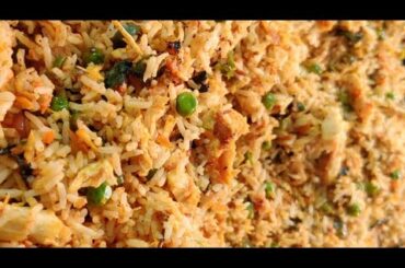 Street Style Chicken Fried Rice | Shredded Chicken Fried Rice Recipe | Easy Lunch | Deccan Flavors
