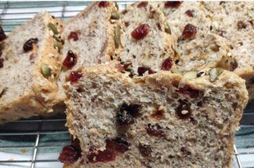 Healthy Whole Wheat Bread with Walnut and Cranberries