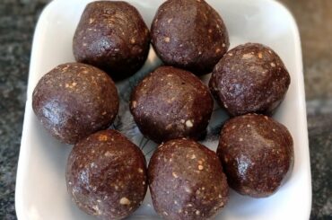 Ragi Laddu Recipe in Tamil//Healthy Snacks Recipe//Kezhvaragu Laddu Recipe