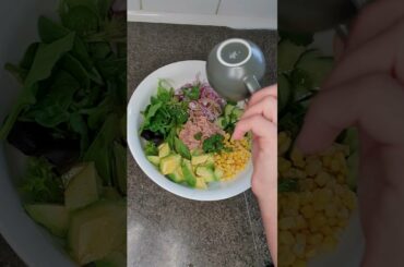 Avocado and Tuna Salad | Avocado Salad | Healthy Lunch Ideas | YouTube Short |Avocado Healthy Recipe
