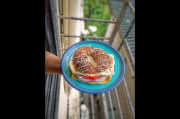 Bagel Omelette Sandwich | Bagel Omelette Recipe | Omelette Recipe | Unique Recipe #shorts