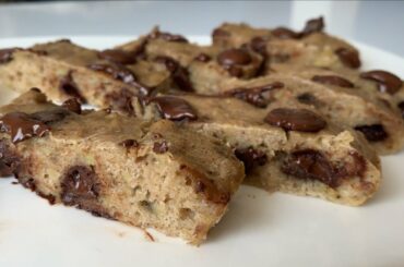 Chocolate Chip Banana Bread | SUGAR-FREE EASY HEALTHY BAKE