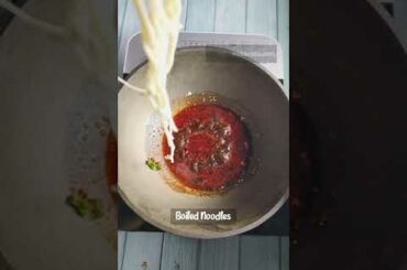 Chilli Garlic Chowmein | Chowmein Recipe | Easy Recipes | Quick Recipes #shorts