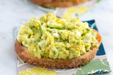 Easy Avocado Egg Salad Recipe - How to Make Avocado Egg Salad