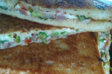 Healthy Breakfast  | Bread Omelette recipe | Spicy Egg   Sandwich recipe | Desi Food |#shorts