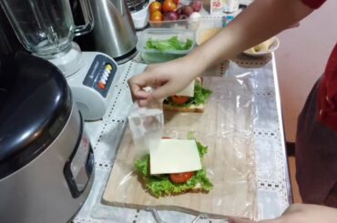 Healthy Recipe: Making Sandwich, Mango Apple Smoothie, Buko Ice Candy | Cooking Stuffed Ampalaya