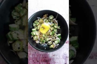 Healthy Egg omelet recipe with lady finger vegetable | weight loss recipes #shorts 6