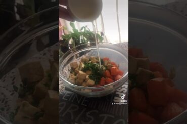 Easy to cook | Healthy lunch / tofu with herbs and sweet potato quinoa #shorts