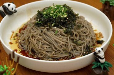 Super Easy and Delicious Korean Memil Guksu (Soba Noodles) :: Healthy Low-Calorie Recipe