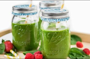 GREEN SMOOTHIE RECIPE FOR WEIGHT LOSS | Healthy Breakfast Ideas! #Shorts