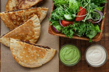 Black Bean Pita Sandwiches | Easy Sandwich recipe