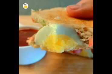 Yummy & Healthy Sandwich (quick recipe) #shorts
