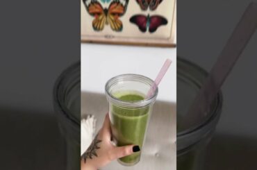 GREEN SMOOTHIE RECIPE FOR WEIGHT LOSS | Easy & Healthy Breakfast Smoothie Ideas!