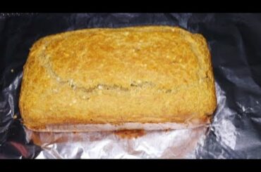healthy banana bread for breakfast!! eat to stay in shape! healthy alternative!