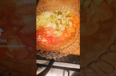 Avocado Cucumber Chili Pickle With Feta Salad | #shorts #netherlands #tiktok #salad #healthy #recipe