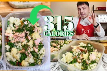 Healthy Meal Preparation -Low calories Diet for losing Weight - Steam Salmon and Crunchy Salad