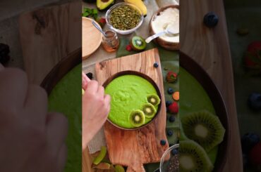 How To Decorate Dessert With Kiwi | Kine Times Recipe #shorts #youtubeshorts