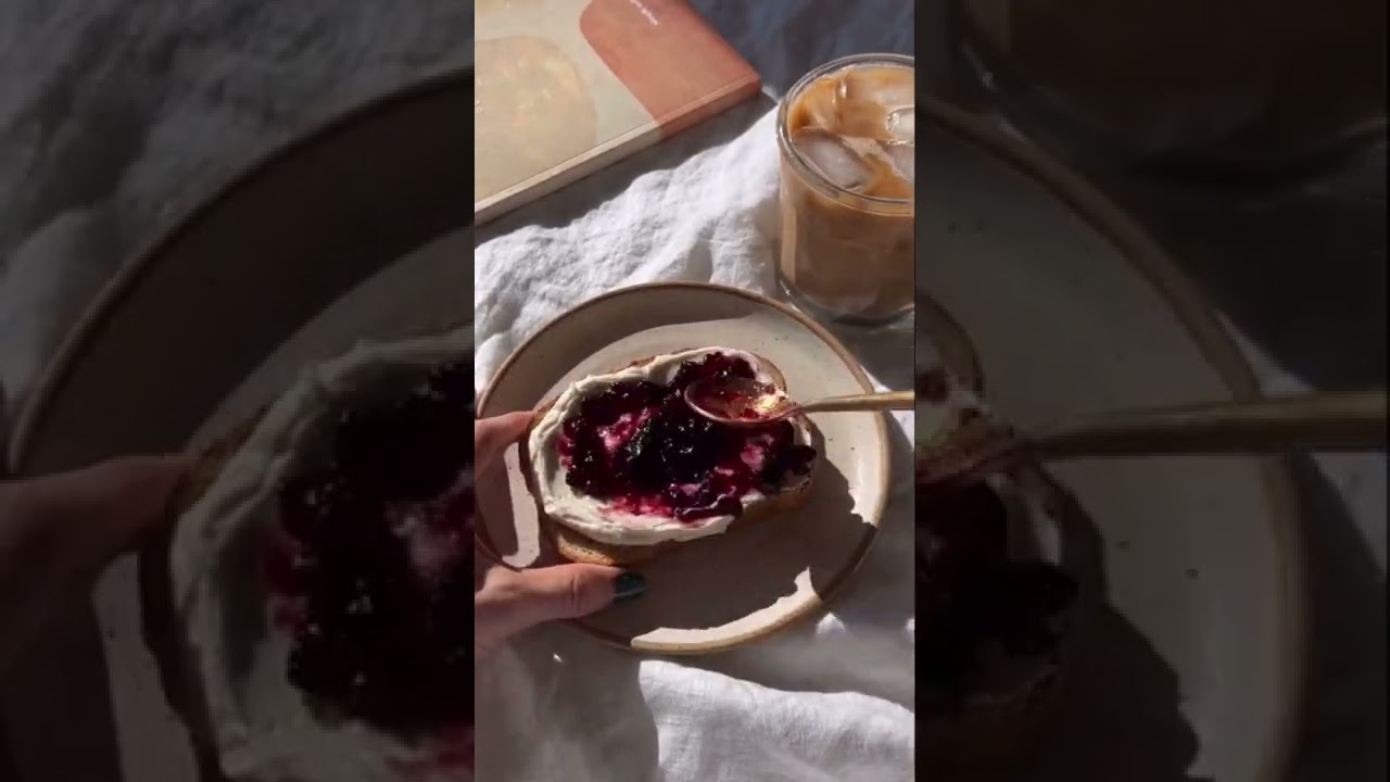 Yogurt Toast Recipe. Healthy Snack Ideas. #Shorts Yogurt Toast Recipe. Healthy Snack Ideas. #Shorts