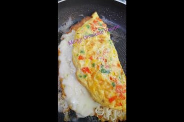 Maggi Omelette Recipe #shorts /Noodles Omelette /Breakfast Recipe /#youtubeshort /Egg Omelette/Snack