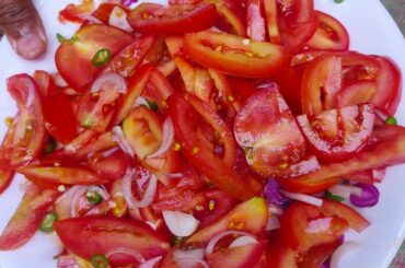 How to Cut a Tomato for Salad | Healthy Salad Recipes