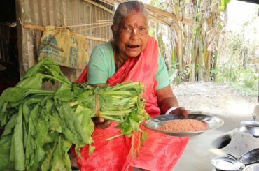 Healthy village lunch with spinach recipes | spinach dal curry cooking&Eating by village Grandmother