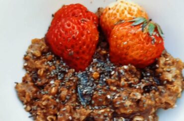 Healthy Oatmeal Recipe | Cheap and easy breakfast |#oatmeal #healthybreakfast #delicious #quick