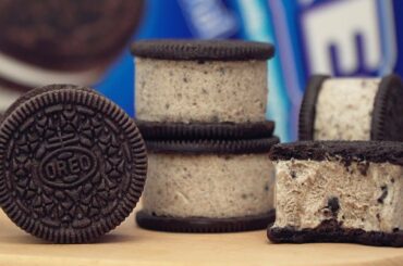 Oreo Ice Cream Sandwich Recipe | 3 Ingredients