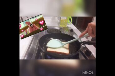 Simple Breakfast...Easy To Prepare... And Healthy...Bacon Egg Cheese Sandwich...