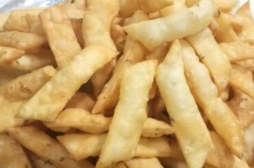 Crispy Khasta Namak Pare Recipe By Anmol ZaiQa | Khasta aur Karare Namak Pare Banane Ka Asaan Tarika