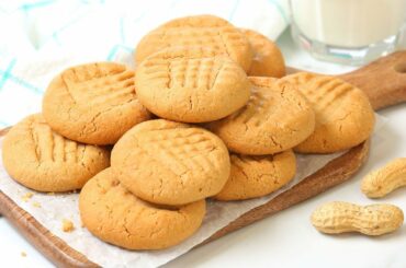 4 Ingredient Peanut Butter Cookies | Healthy Dessert | Vegan & Gluten Free | 20 Minute Recipe