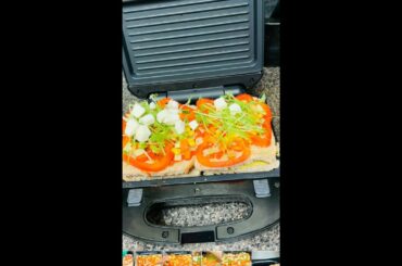 2mints Breakfast | High protein Sandwich | Microgreens | YT Shorts | Wheat bread recipe | pea shoots