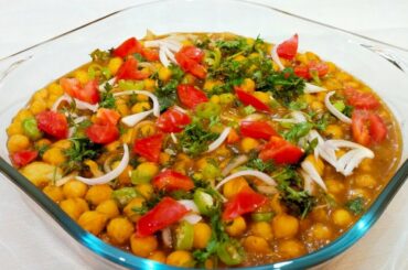 Quick & Healthy Recipe For Iftar | Chana Chaat Recipe | Aloo Cholay Chaat Recipe (Ramazan Special)